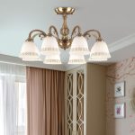 Классическая потолочная люстра 60107/8 античная бронза — изображение 4