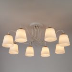 Люстра с плафонами из матового стекла 70062/8 белый — изображение 2