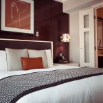 Настенный светильник с выключателем 70127/1 черный/ дымчатый — изображение 3