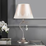 Классическая настольная лампа 01022/1 серебро — изображение 2