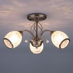 Потолочная люстра античная бронза 30026/3 античная бронза — изображение 3