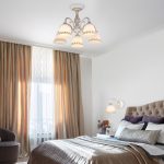 Потолочная люстра со стеклянными плафонами 60107/5 белый с золотом — изображение 5