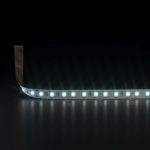 Светодиодная лента 12 В 14.4 Вт/м 60 Led/м 5050 IP20, холодный белый 6500К, 5 м Лента светодиодная 12V 14,4W 60Led 5050 IP20 холодный белый, 5м — изображение 2